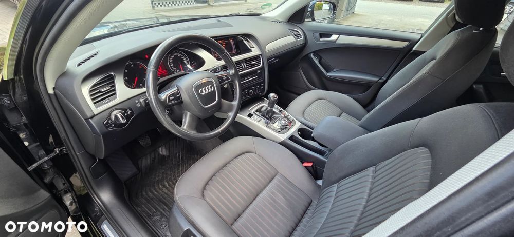 Audi A4 Avant 2.0 TDI DPF Attraction - 28