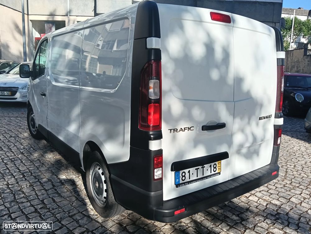Renault Trafic - 14
