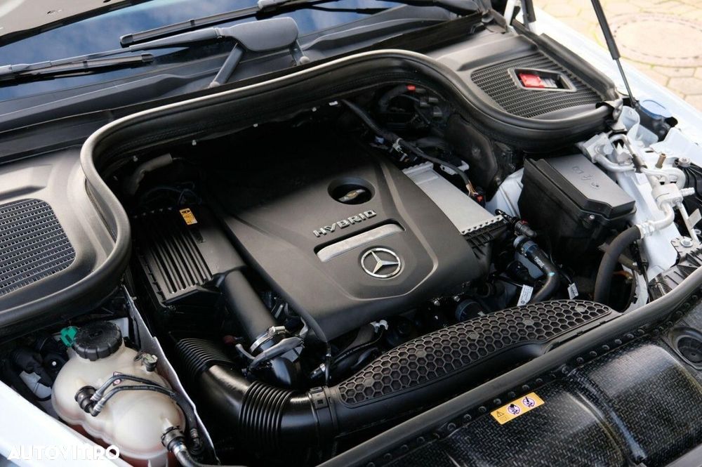 Mercedes-Benz GLE 350 e 4MATIC 9G-TRONIC AMG Line - 24