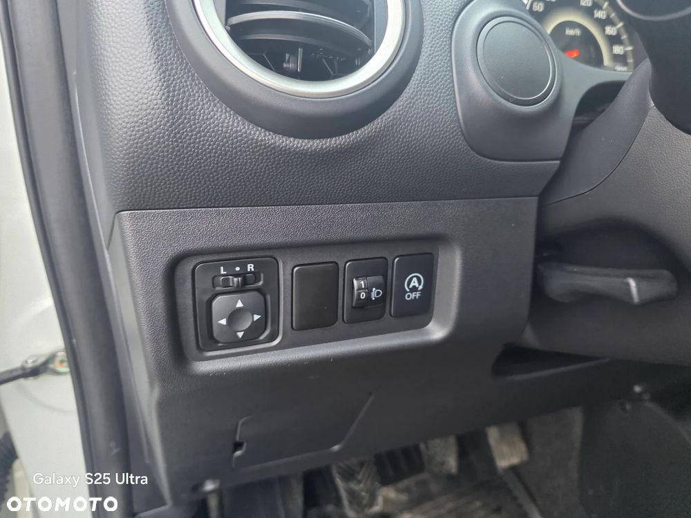 Mitsubishi Space Star - 22