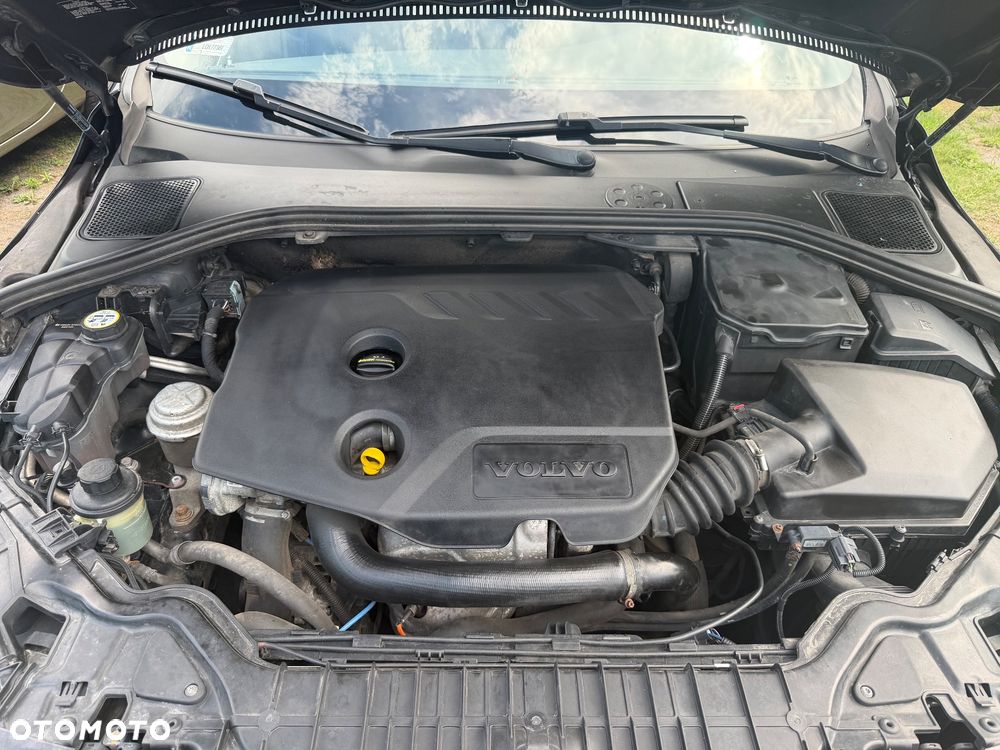 Volvo V60 D2 R-Design Momentum - 34