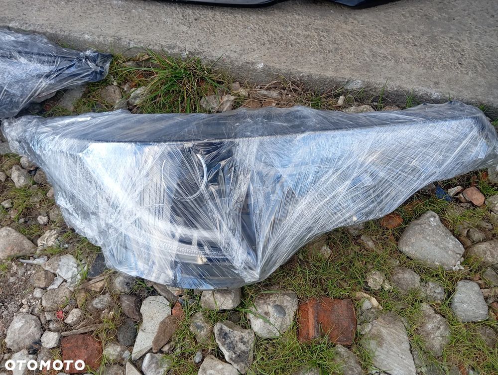 Kompletny przód Toyota Corolla e21 kombi kolor 209 - 4