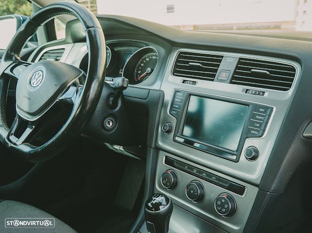 VW Golf Variant 1.6 TDi 4Motion BlueMotion Comfortline - 10