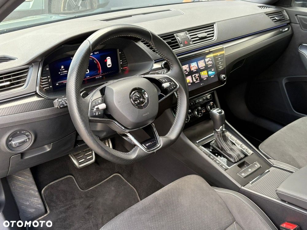 Skoda Superb 2.0 TSI 4x4 Sportline DSG - 9