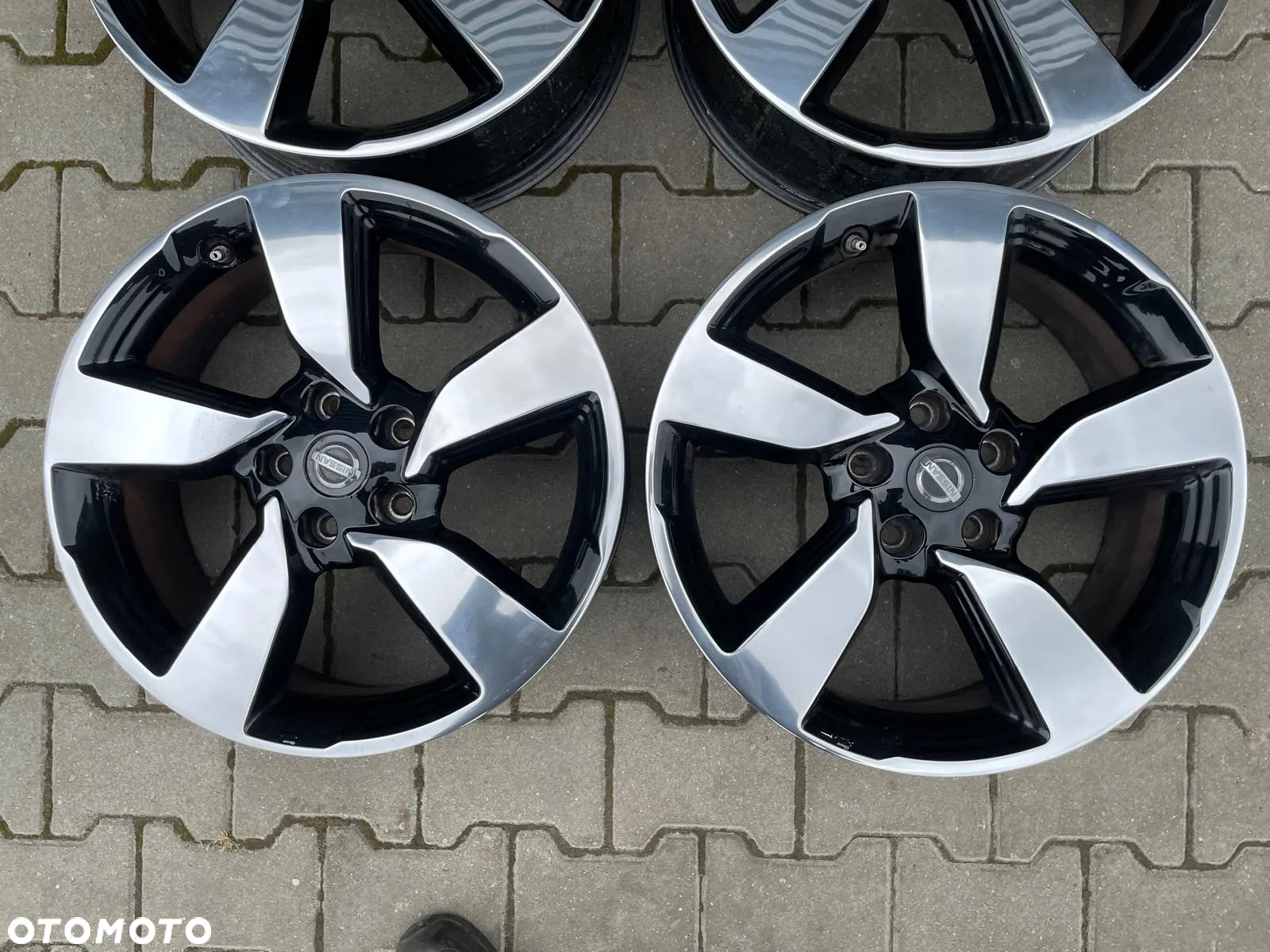 ALU FELGI NISSAN QASHQAI 7Jx18 ET40 5x114,3 N64801 4EA8A CZUJNIKI ĆIŚNIENIA - 4