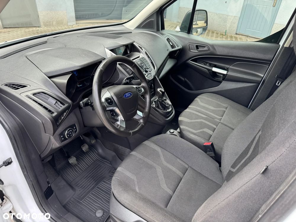 Ford Transit connect - 8