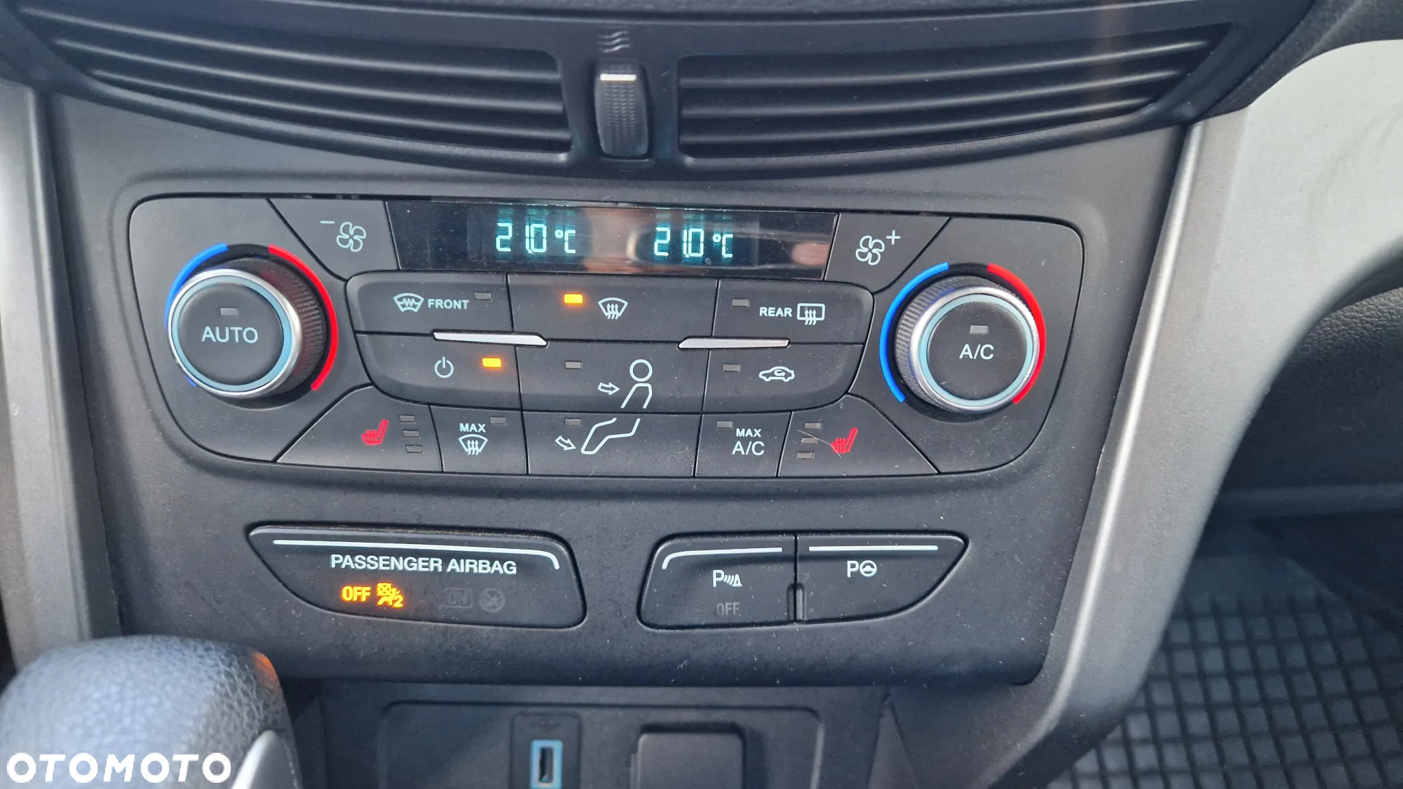 Ford Escape - 13
