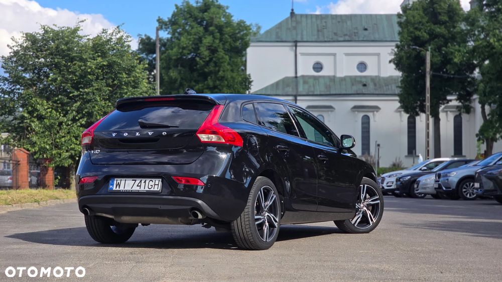 Volvo V40 T4 Drive-E Momentum - 6