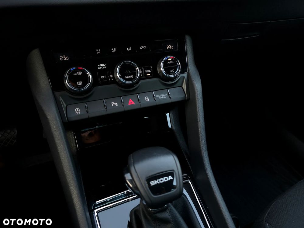 Skoda Karoq 1.5 TSI ACT Edition 130 DSG - 25