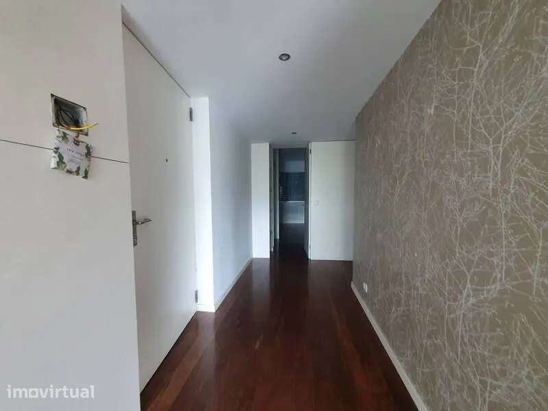 Apartamento T4 em prédio com piscina  AF - Grande imagem: 4/21