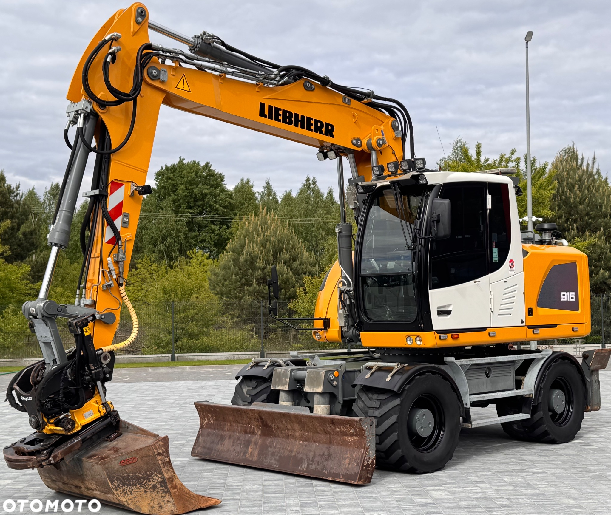 Liebherr A916 |2018r|rototilt ze szczypcami |centralne smarowanie |w orginale|serwisowana| - 3