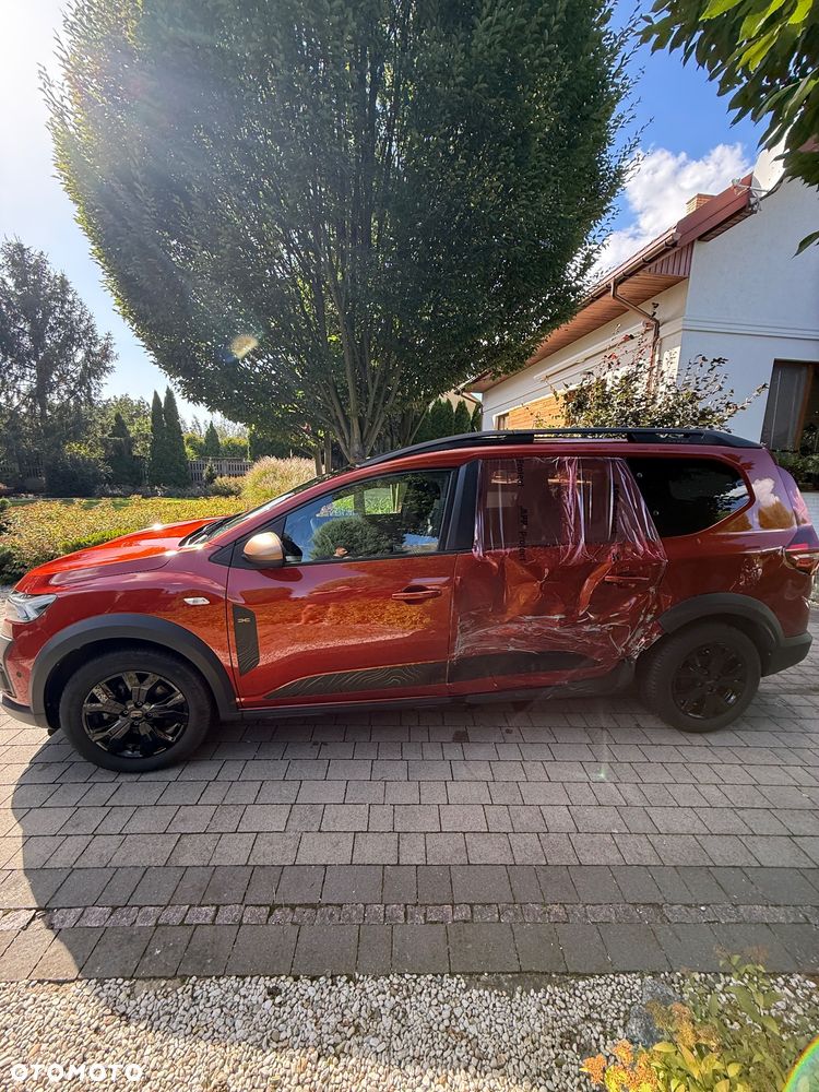 Dacia Jogger 1.6 Full Hybrid 140 Extreme+ MMT 7os - 4