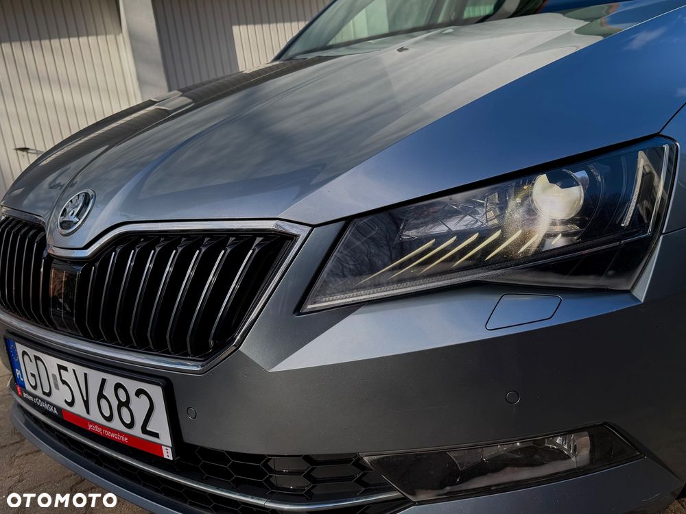 Skoda Superb 2.0 TDI L&K DSG - 10