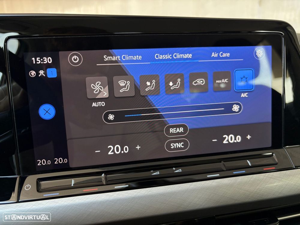 VW Golf Variant 2.0 TDi Conceptline - 47