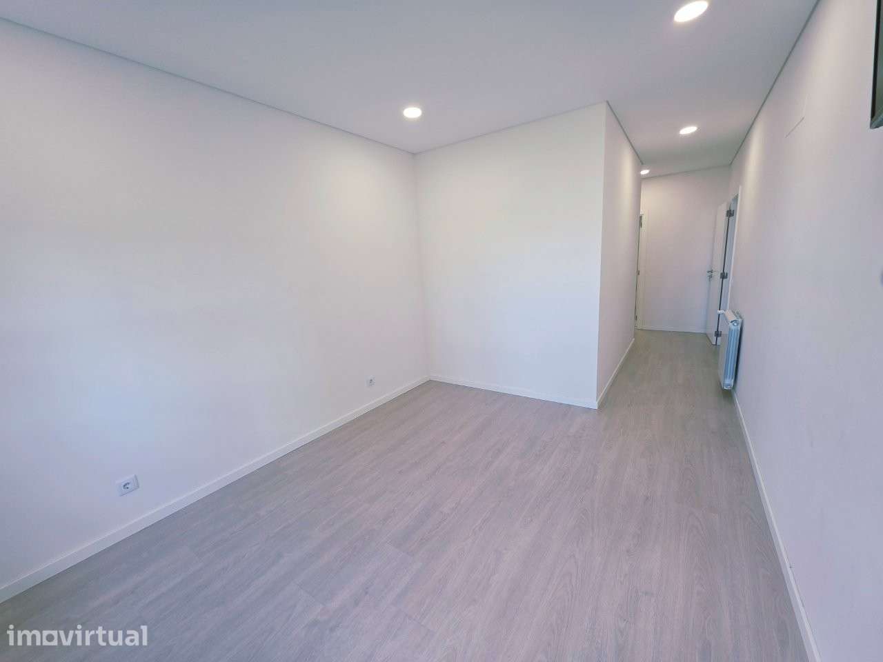 Apartamento T3 Urbanização Casas do Lago, Venteira (ref. 2026.755) - Grande imagem: 3/19