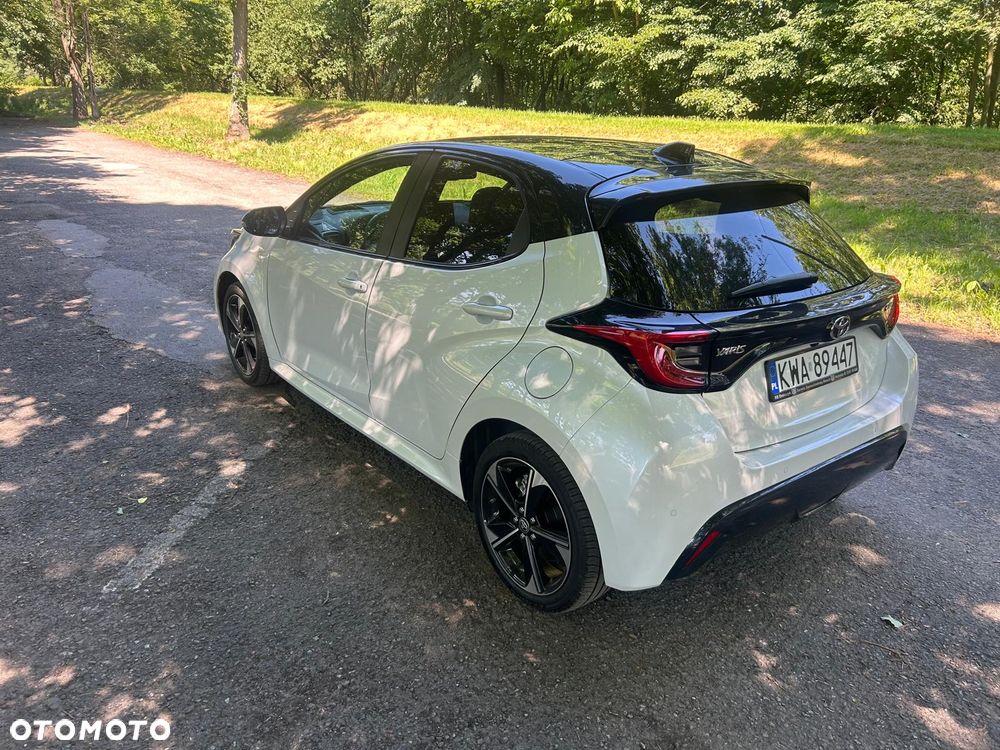 Toyota Yaris Hybrid 1.5 Executive - 8
