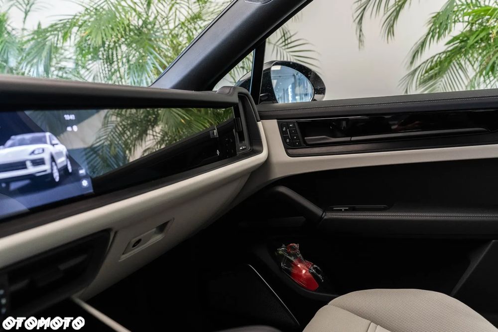 Porsche Cayenne Black Edition - 23