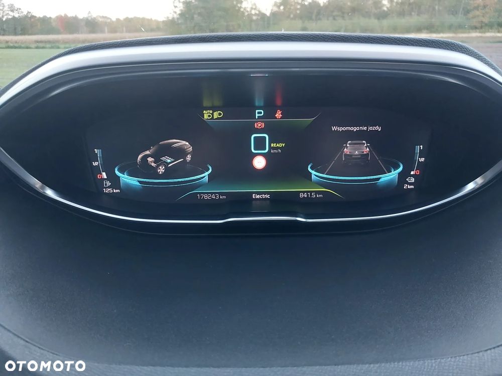 Peugeot 3008 1.6 PureTech HYbrid Allure S&S EAT8 - 15