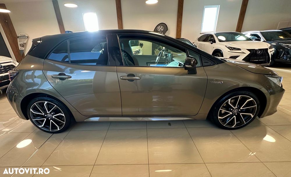 Toyota Corolla - 6