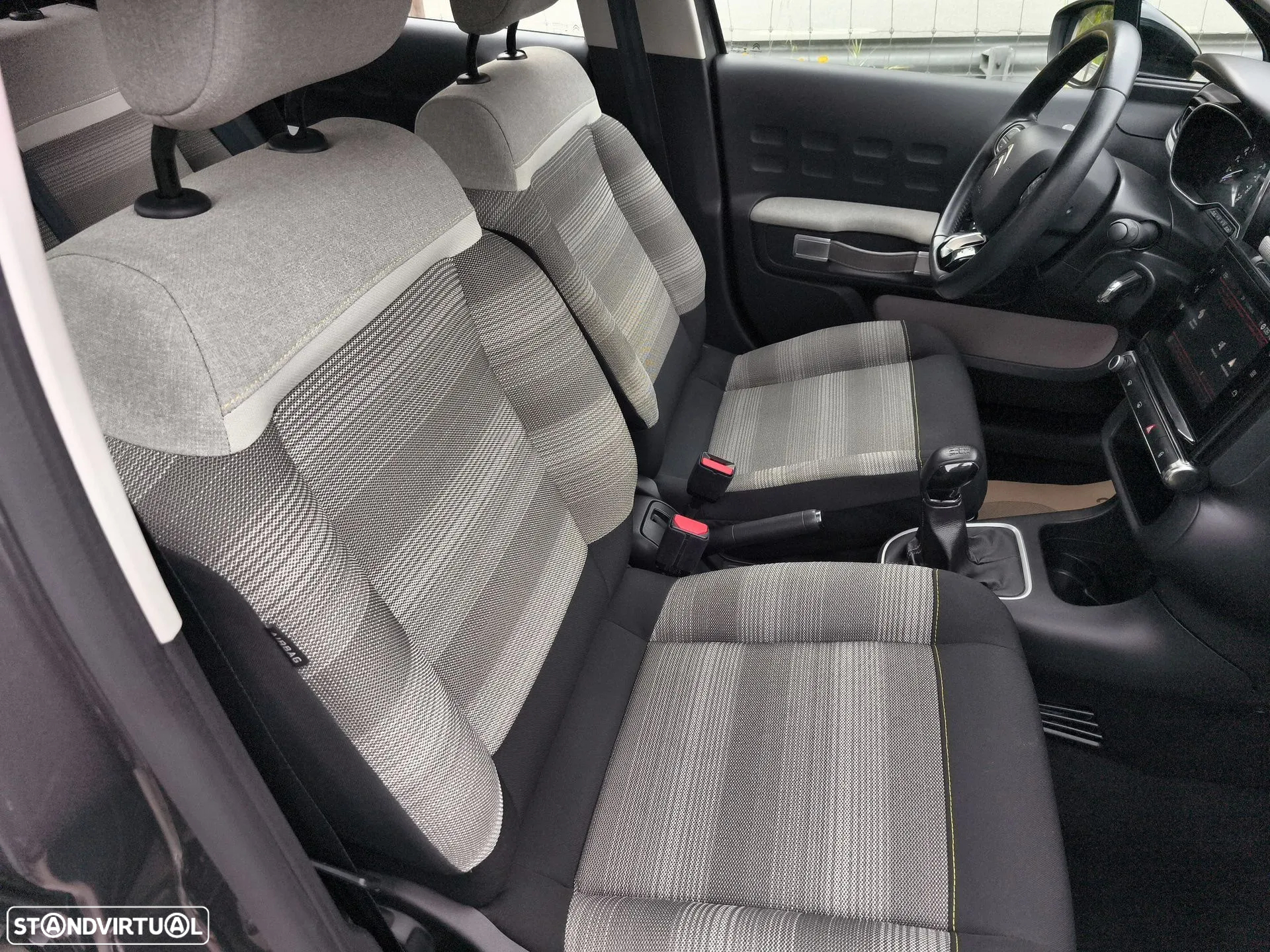 Citroën C3 1.2 PureTech Feel - 16