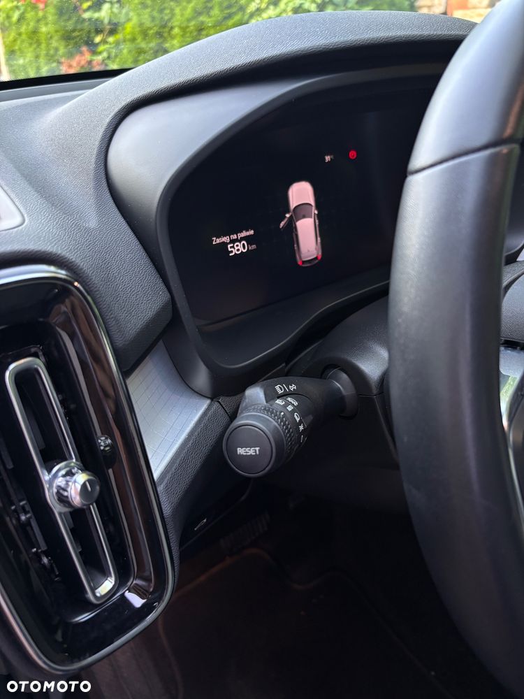 Volvo XC 40 B3 Core - 13