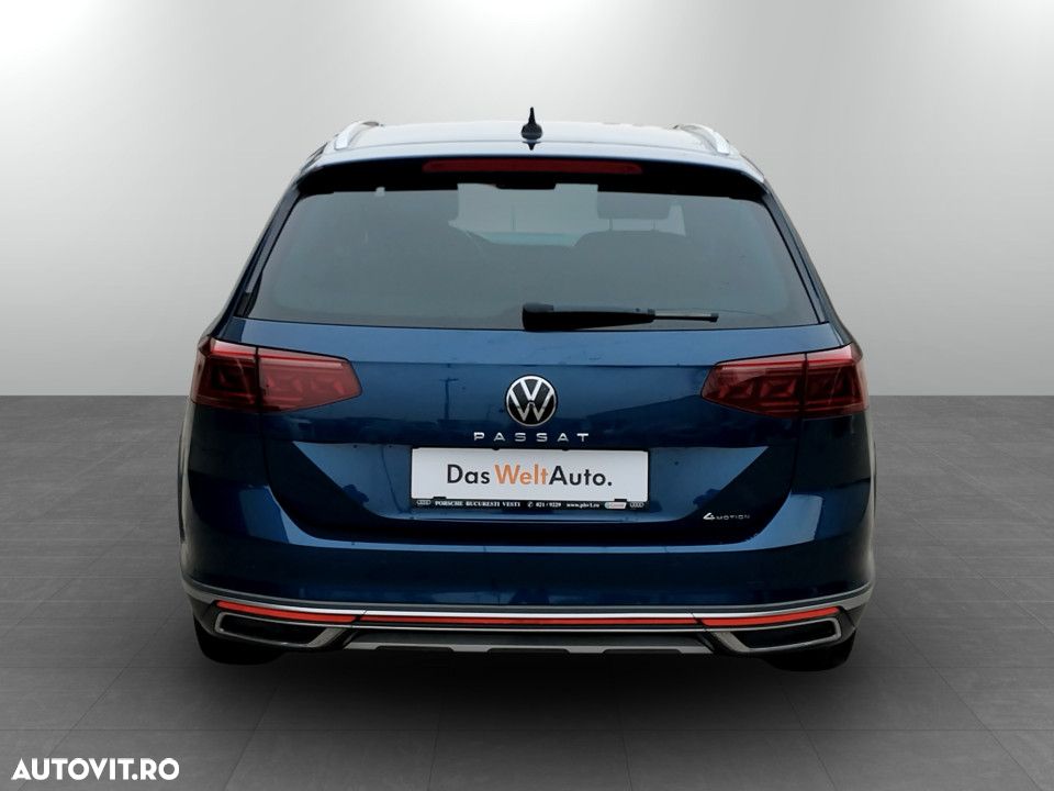 Volkswagen Passat Alltrack 2.0 TDI SCR DSG 4Motion - 6