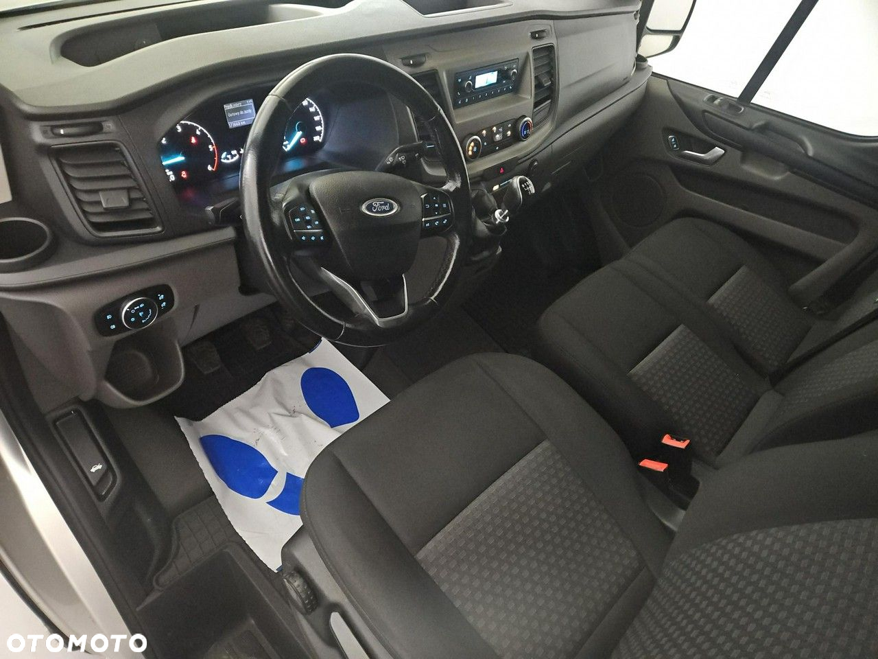 Ford Transit Custom - 9