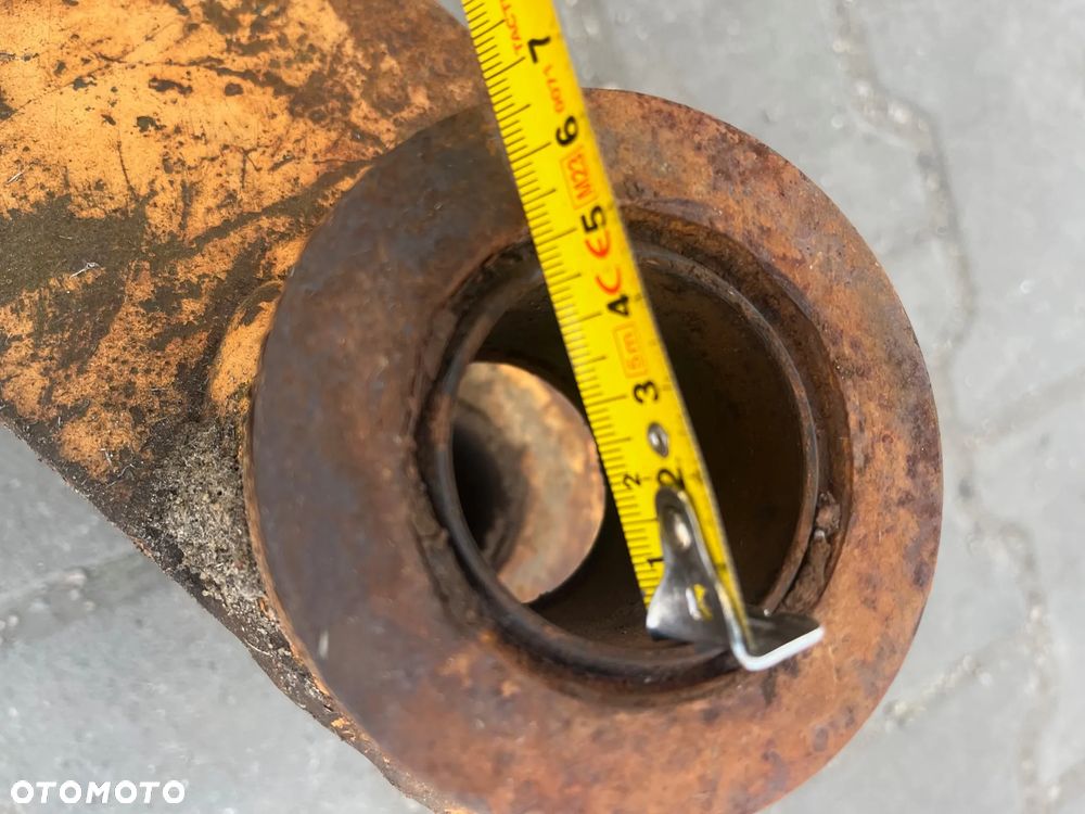 Kiwak łyżki kopiącej CASE 580 - 6