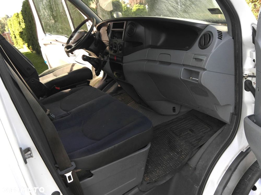 Iveco DAILY 35S14 - 5