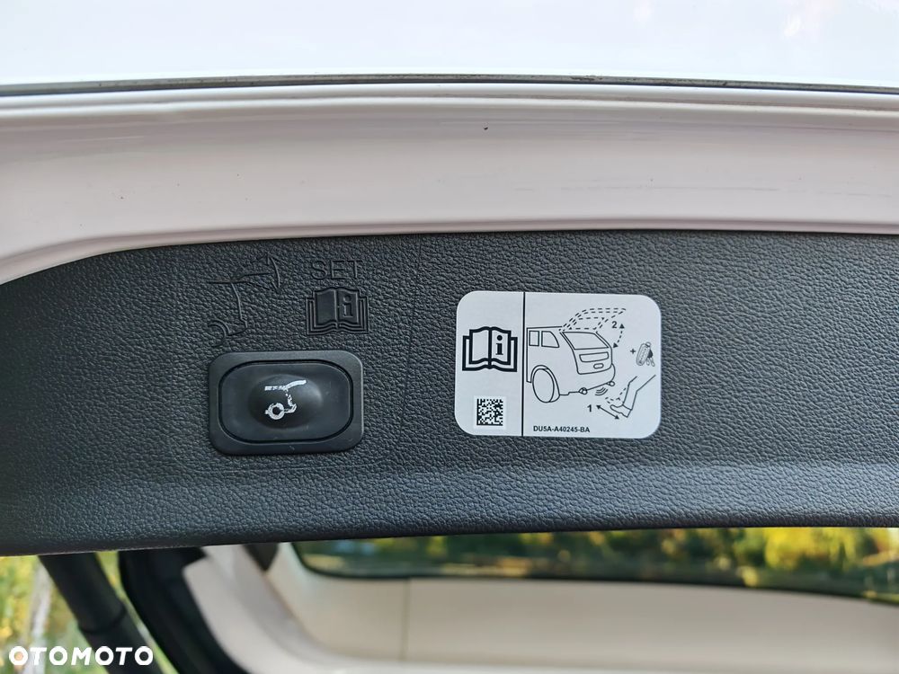 Ford Kuga 1.5 EcoBoost FWD Titanium Plus ASS - 19