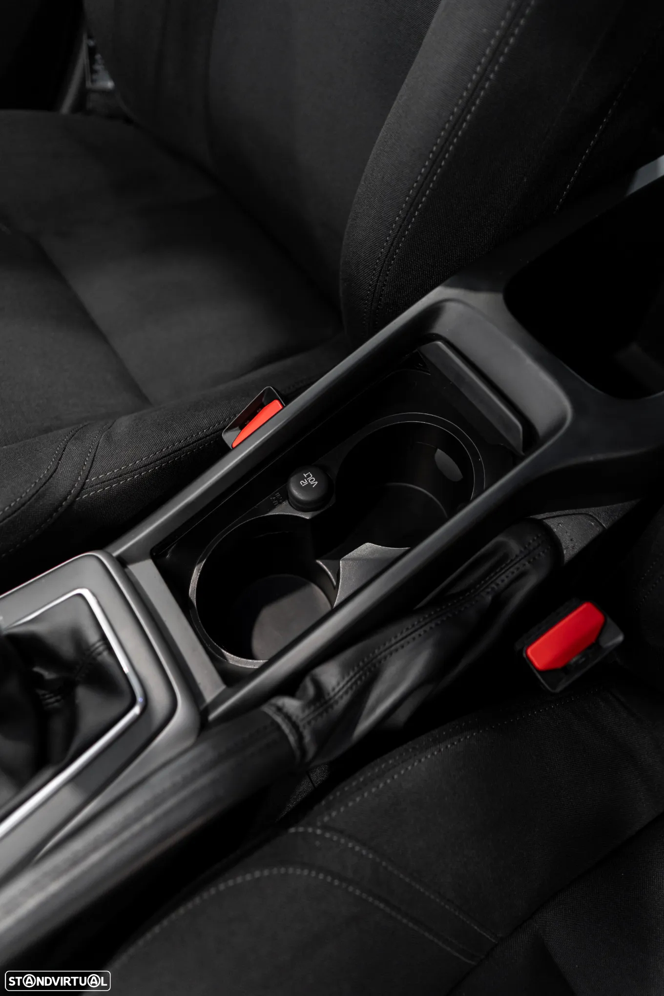 Volvo V40 1.6 D2 Momentum - 22