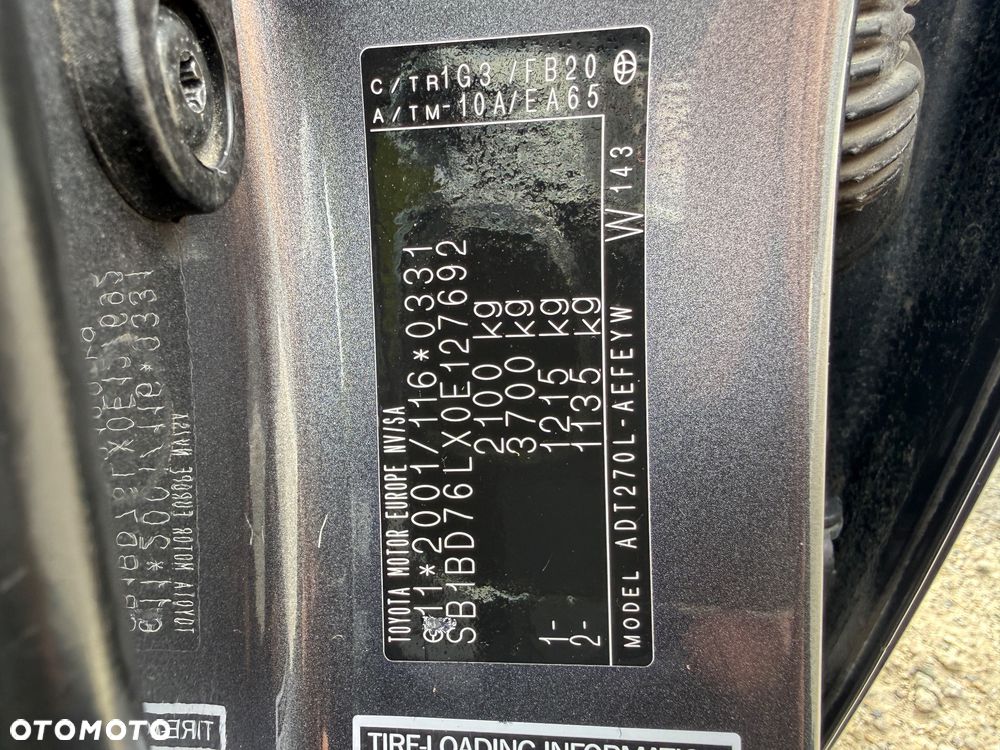 Toyota Avensis 2.0 D-4D Active - 36