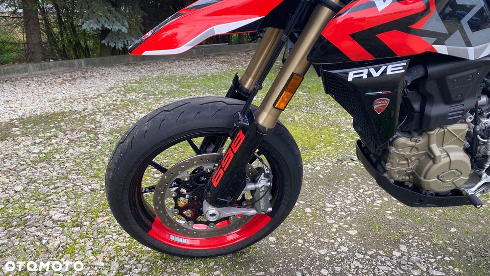Ducati Hypermotard - 12