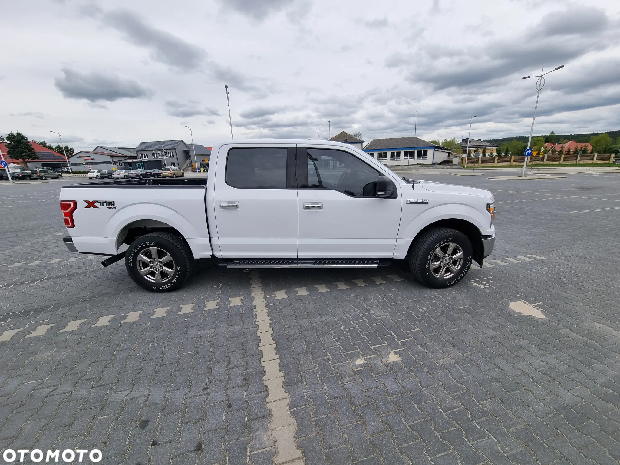 Ford F150 - 4