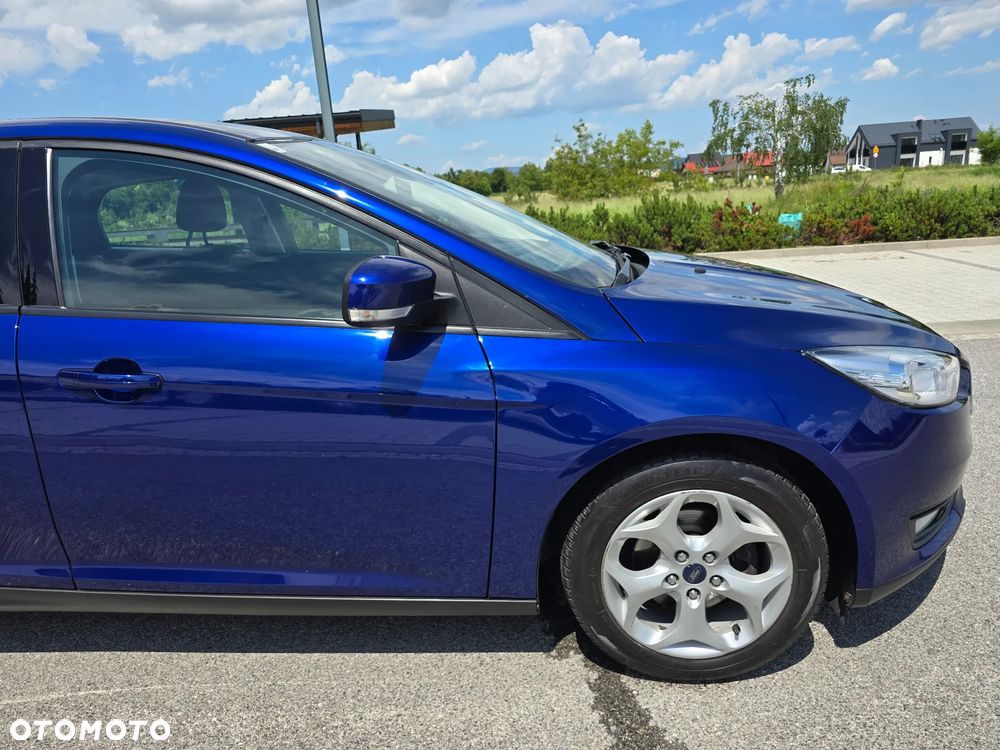 Ford Focus - 36