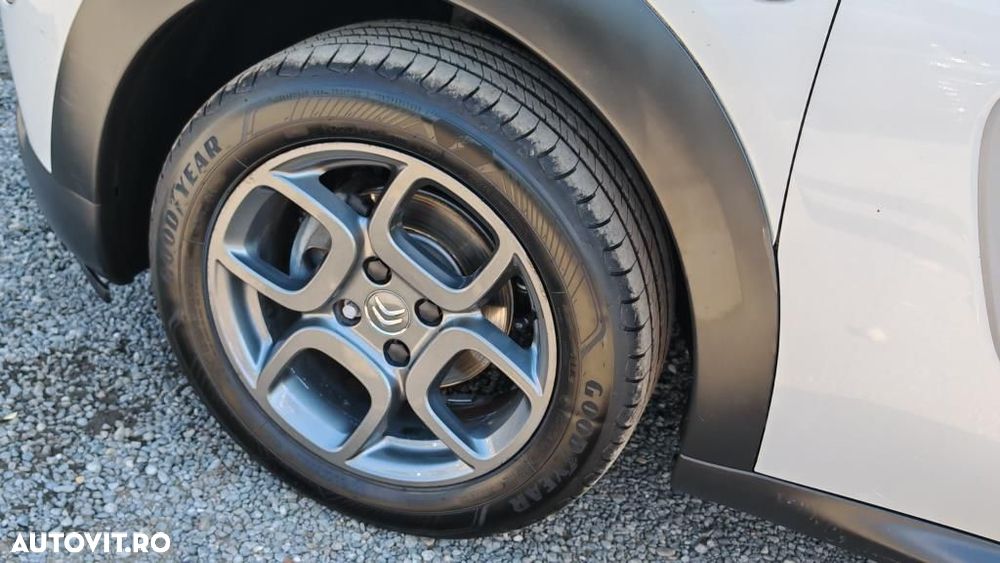 Citroën C4 Cactus - 23