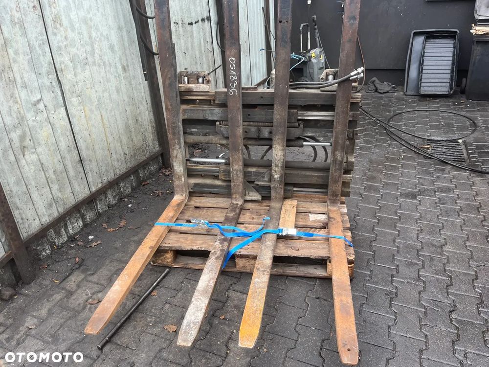 Paletyzer na dwie palety Kaup 3T409 ID OS1836 - 2