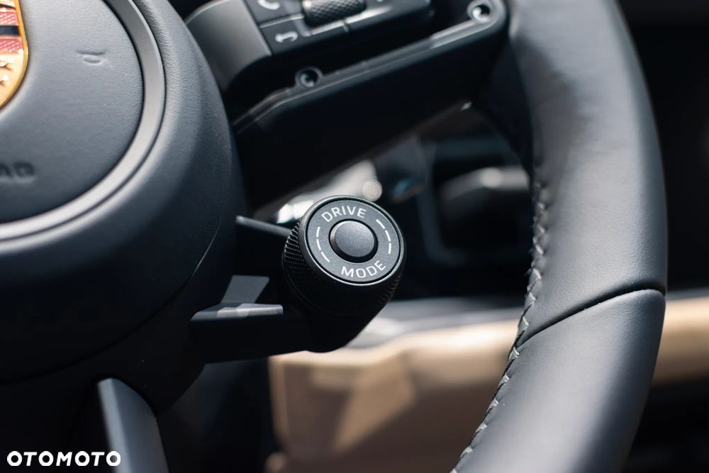 Porsche Cayenne E-Hybrid PHEV Black Edition - 22