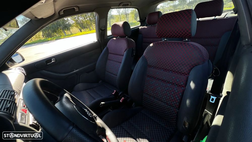 Audi A3 1.8 Sport Turbo - 5