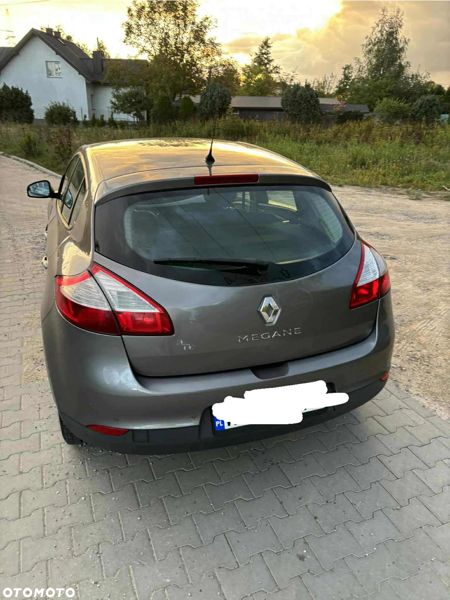 Renault Megane 1.6 16V Authentique - 3