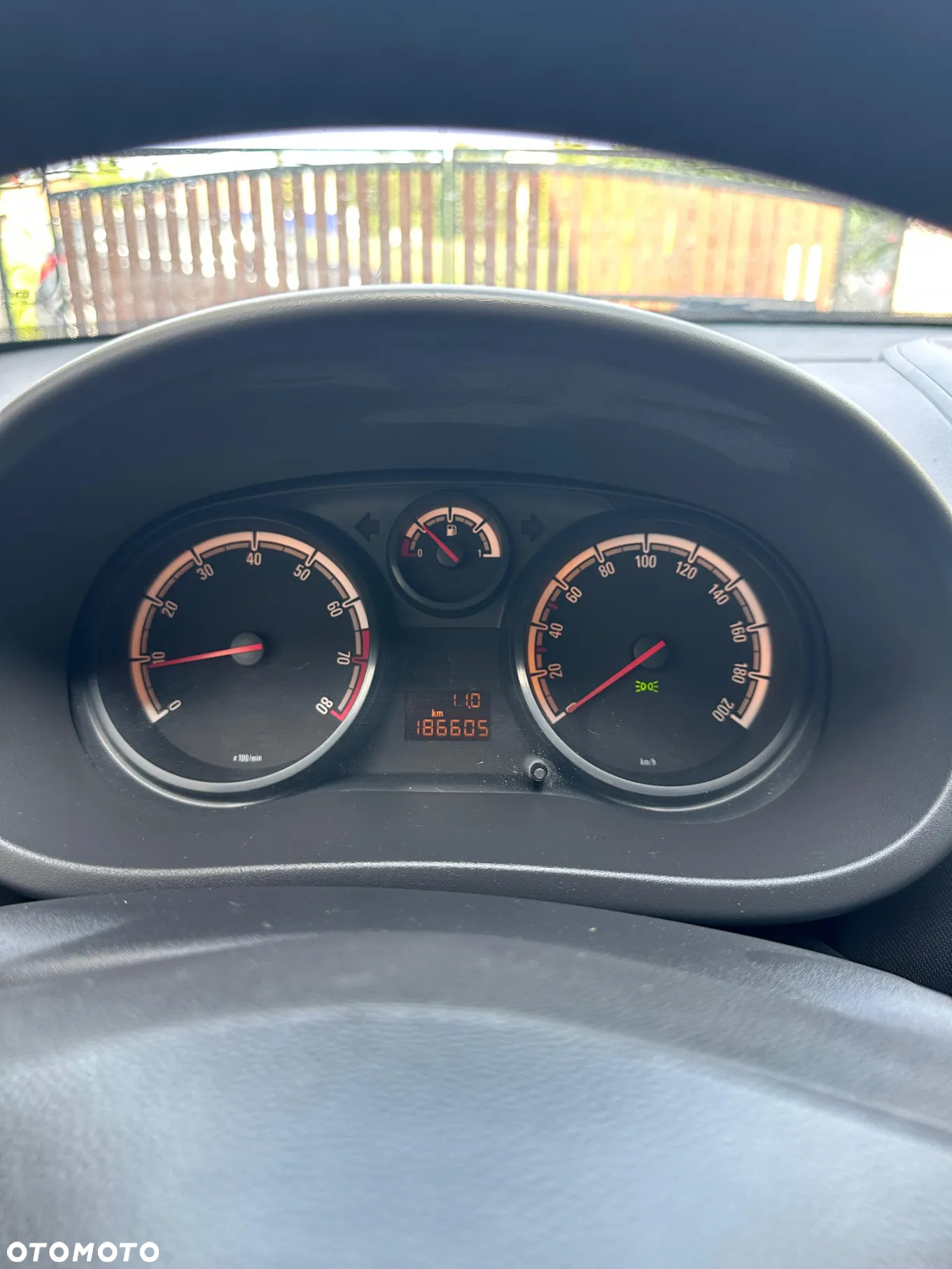 Opel Corsa - 20