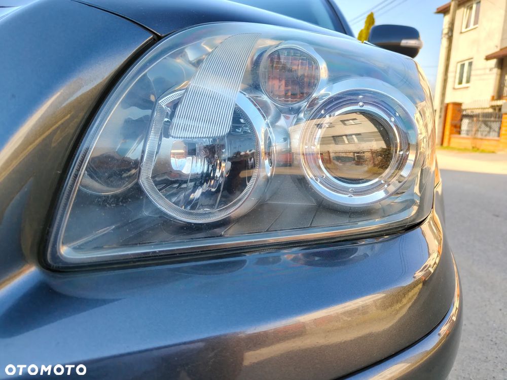 Toyota Avensis 2.0 D-4D Sol plus+NAVI - 34