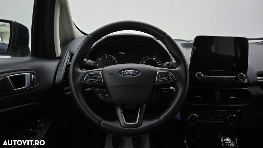 Ford EcoSport - 16