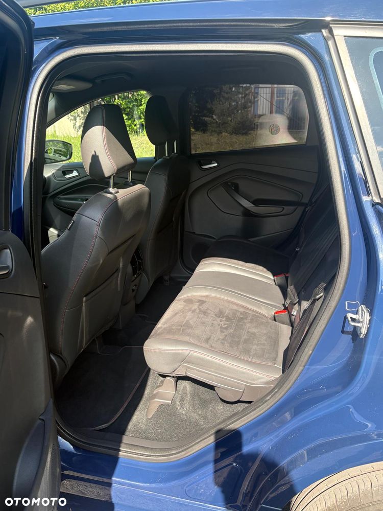 Ford Kuga 2.0 TDCi 4x4 ST-Line - 13