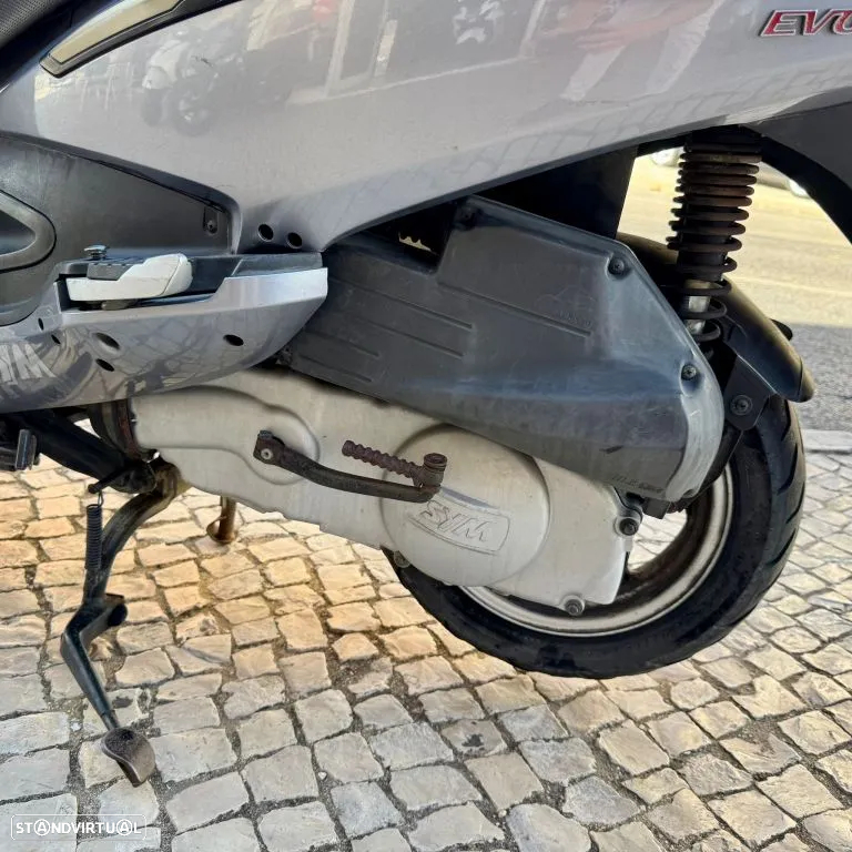 Sym GTS 125 - 26