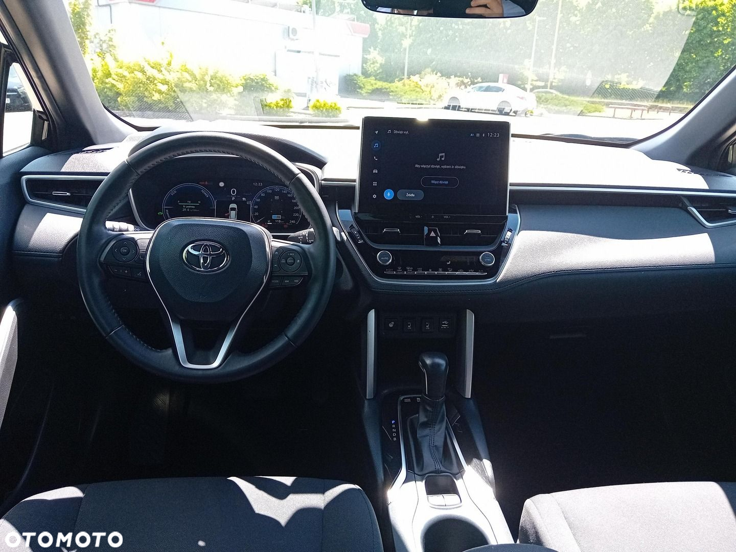 Toyota Corolla Cross 2.0 Hybrid Style - 10