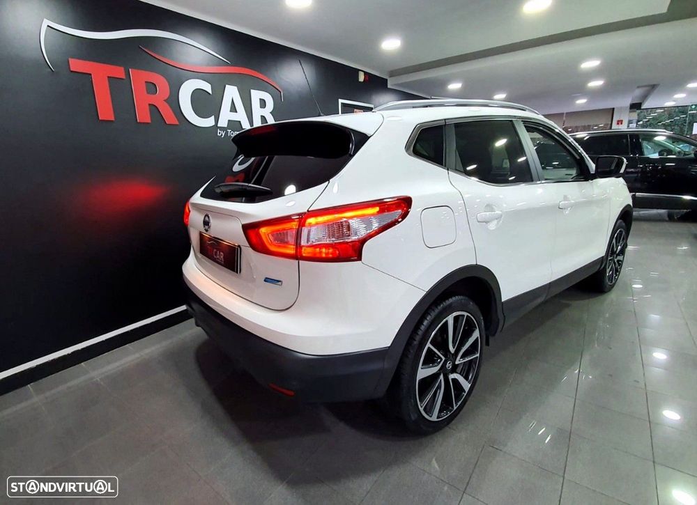 Nissan Qashqai 1.2 DIG-T Tekna Premium Pele S P.Preta - 2