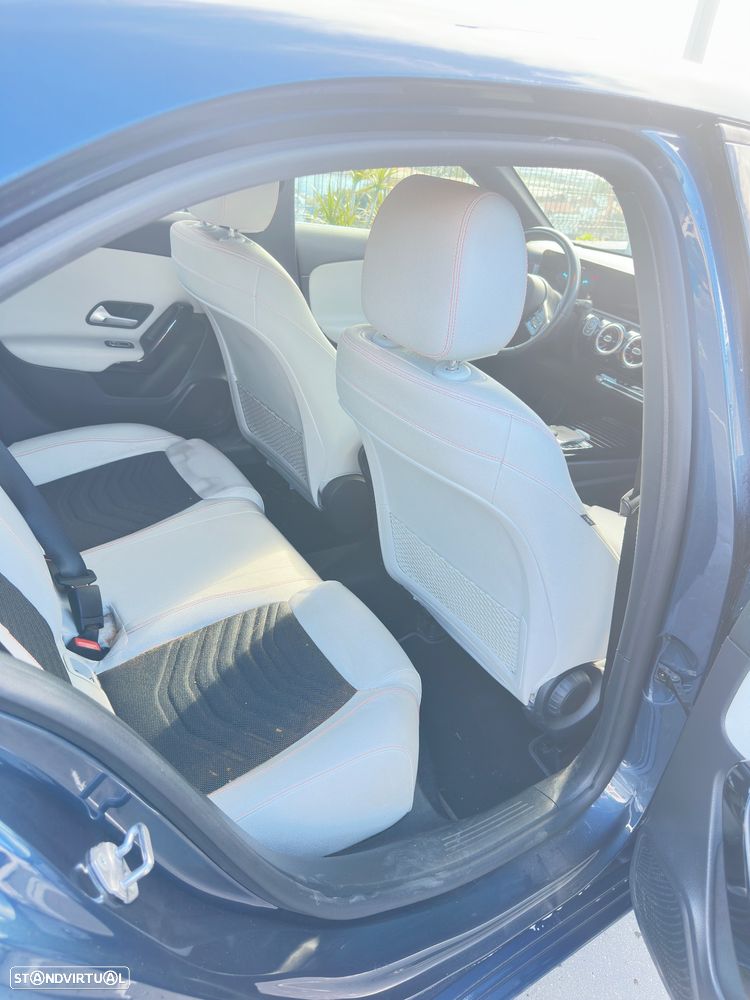 Mercedes-Benz A 180 Limousine d Progressive Aut. - 17