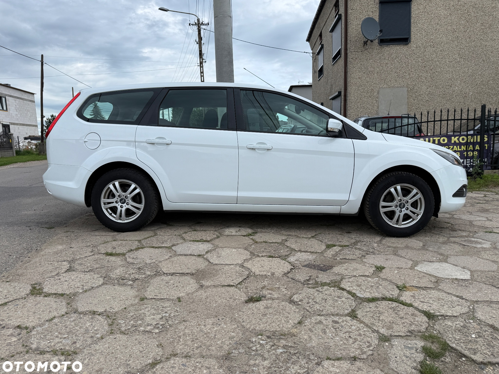 Ford Focus 1.6 Ti-VCT Sport - 8