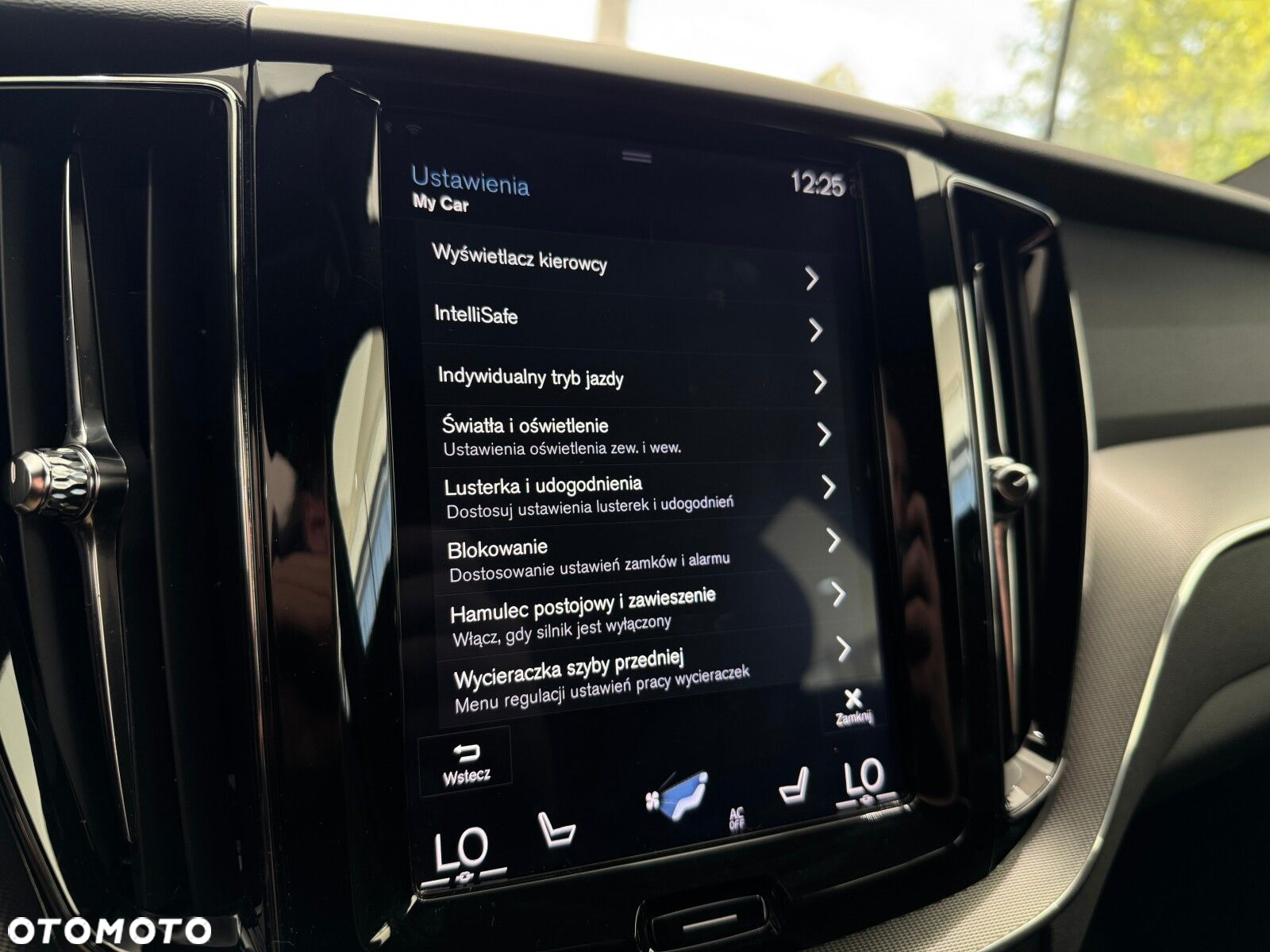 Volvo XC 60 T5 AWD R-Design - 34